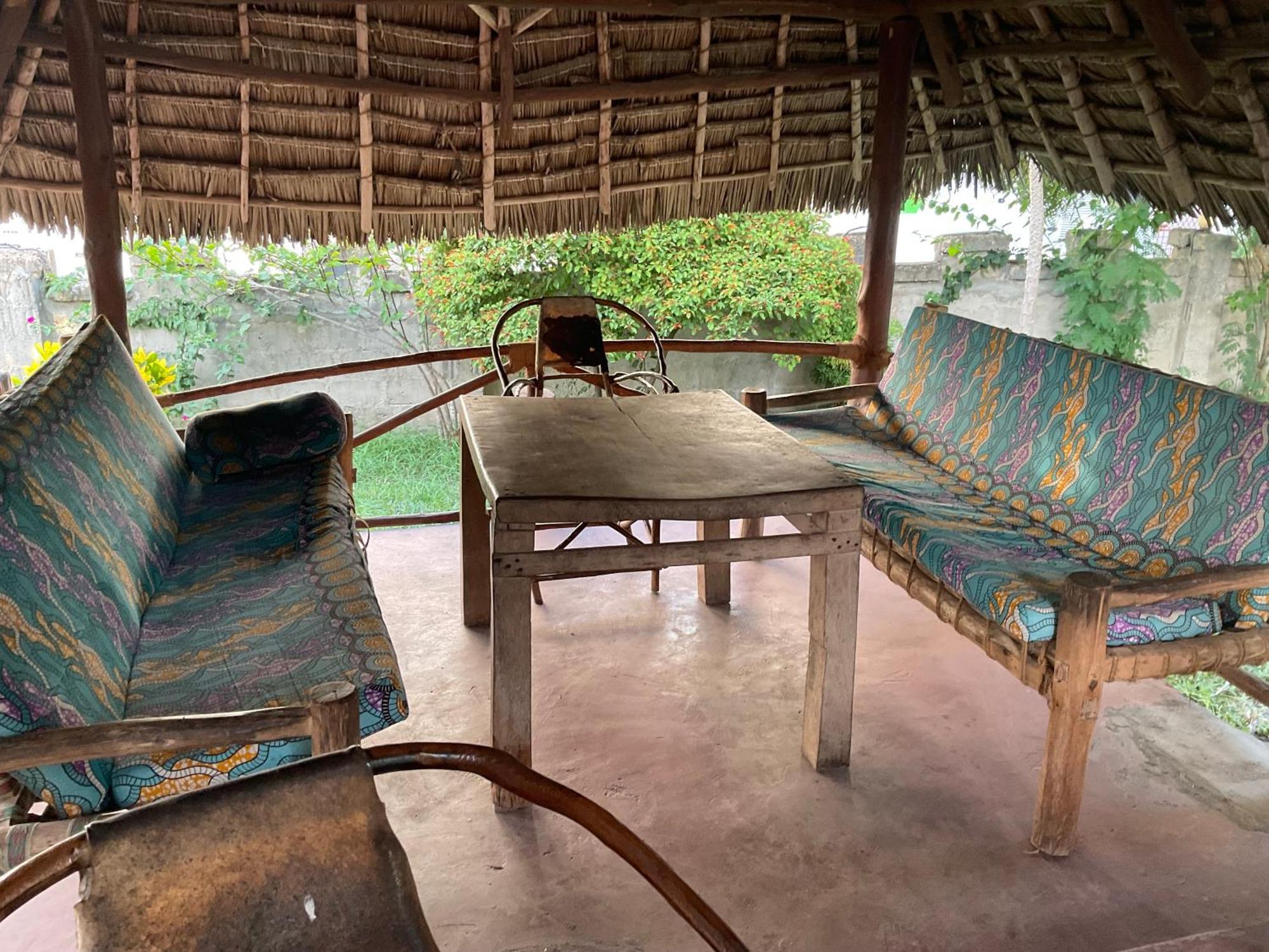 Zanzi Rest Bungalow Nungwi Exterior foto